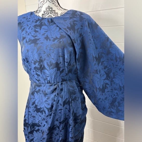 Vici Dress Womens Large One Shoulder Drape Floral Mini Quiet Luxury NWOT - Picture 6 of 12